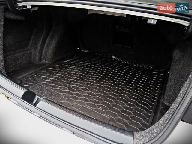 Белый Фольксваген Джетта, объемом двигателя 1.8 л и пробегом 183 тыс. км за 8900 $, фото 15 на Automoto.ua