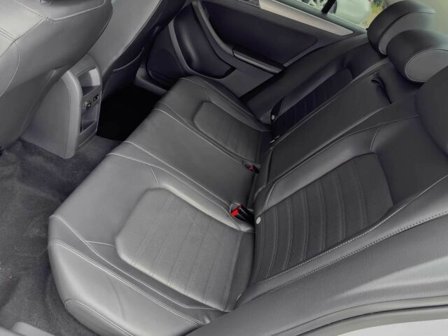 Белый Фольксваген Джетта, объемом двигателя 1.8 л и пробегом 80 тыс. км за 2900 $, фото 9 на Automoto.ua