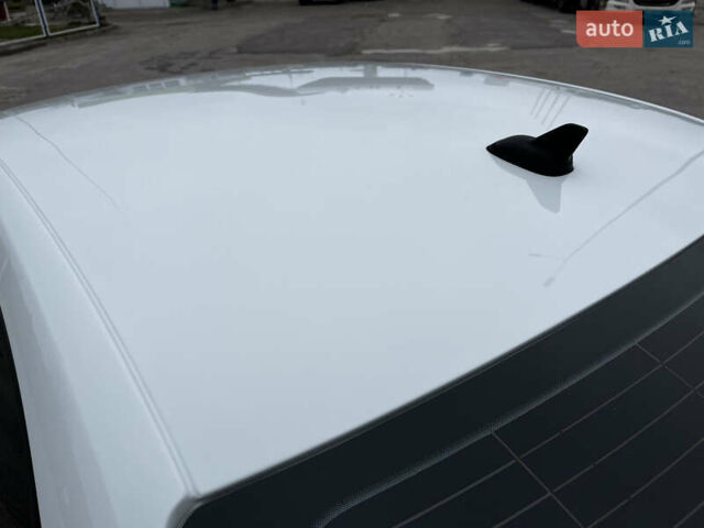 Белый Фольксваген Джетта, объемом двигателя 1.97 л и пробегом 270 тыс. км за 9500 $, фото 16 на Automoto.ua