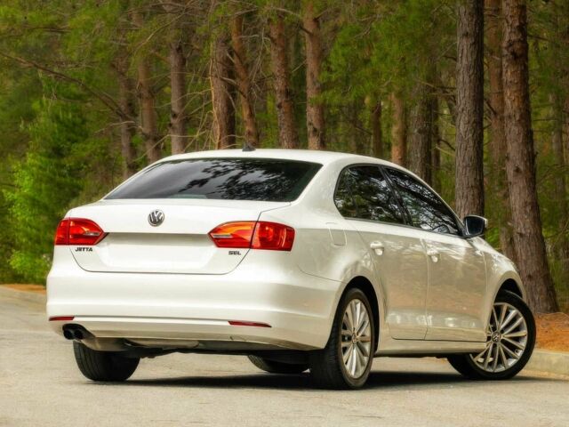 Белый Фольксваген Джетта, объемом двигателя 1.8 л и пробегом 80 тыс. км за 2900 $, фото 5 на Automoto.ua