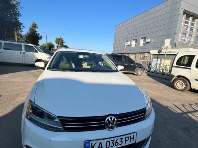 Белый Фольксваген Джетта, объемом двигателя 1.8 л и пробегом 130 тыс. км за 8100 $, фото 6 на Automoto.ua