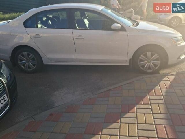 Белый Фольксваген Джетта, объемом двигателя 1.8 л и пробегом 220 тыс. км за 8999 $, фото 2 на Automoto.ua