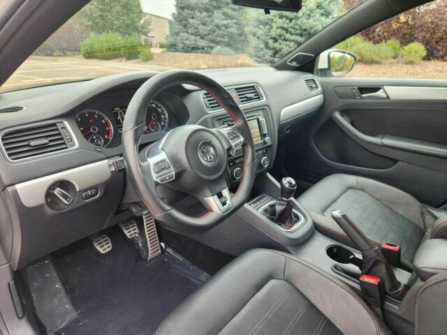 Белый Фольксваген Джетта, объемом двигателя 2 л и пробегом 81 тыс. км за 6500 $, фото 5 на Automoto.ua