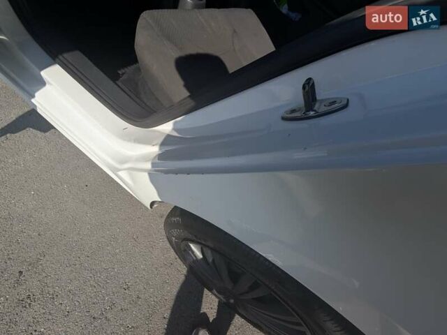 Белый Фольксваген Джетта, объемом двигателя 1.39 л и пробегом 223 тыс. км за 9300 $, фото 12 на Automoto.ua