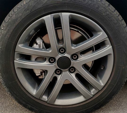 Белый Фольксваген Джетта, объемом двигателя 1.4 л и пробегом 245 тыс. км за 6700 $, фото 3 на Automoto.ua