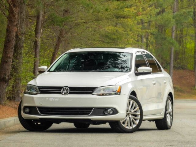 Белый Фольксваген Джетта, объемом двигателя 1.8 л и пробегом 80 тыс. км за 2900 $, фото 2 на Automoto.ua