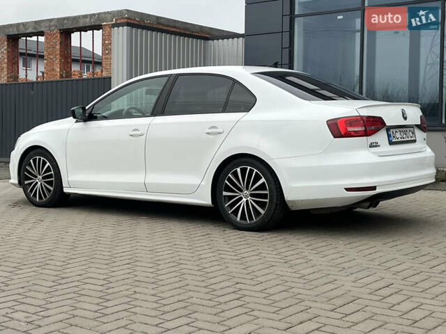 Белый Фольксваген Джетта, объемом двигателя 1.8 л и пробегом 258 тыс. км за 8500 $, фото 3 на Automoto.ua