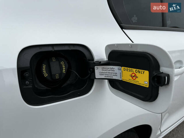 Белый Фольксваген Джетта, объемом двигателя 1.97 л и пробегом 270 тыс. км за 9500 $, фото 28 на Automoto.ua