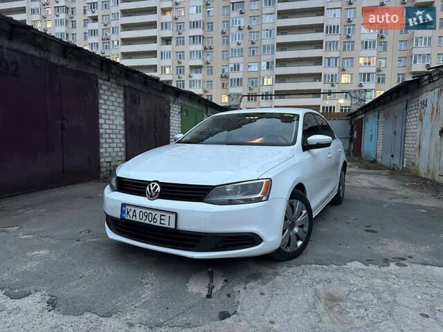 Білий Фольксваген Джетта, об'ємом двигуна 1.8 л та пробігом 250 тис. км за 6700 $, фото 3 на Automoto.ua