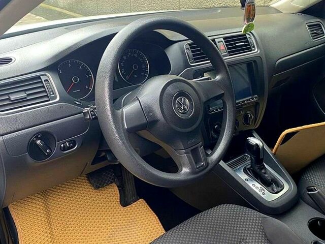 Білий Фольксваген Джетта, об'ємом двигуна 2 л та пробігом 320 тис. км за 7100 $, фото 8 на Automoto.ua