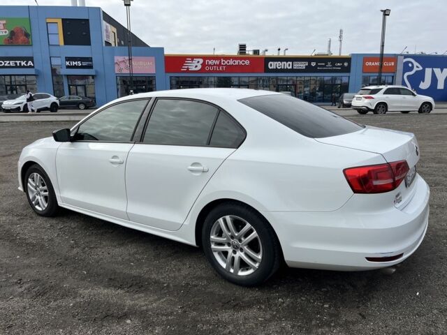 Белый Фольксваген Джетта, объемом двигателя 2 л и пробегом 185 тыс. км за 9399 $, фото 2 на Automoto.ua