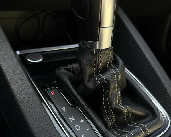 Білий Фольксваген Джетта, об'ємом двигуна 1.8 л та пробігом 203 тис. км за 9800 $, фото 17 на Automoto.ua