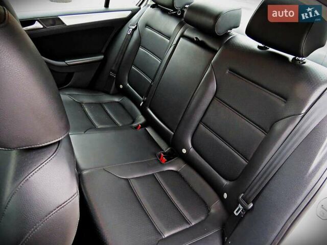 Белый Фольксваген Джетта, объемом двигателя 1.8 л и пробегом 183 тыс. км за 8900 $, фото 14 на Automoto.ua