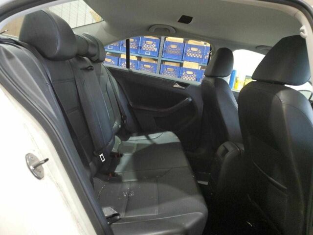 Білий Фольксваген Джетта, об'ємом двигуна 1.8 л та пробігом 123 тис. км за 1000 $, фото 8 на Automoto.ua