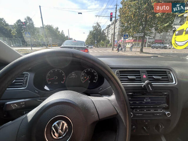 Белый Фольксваген Джетта, объемом двигателя 2 л и пробегом 217 тыс. км за 7500 $, фото 19 на Automoto.ua