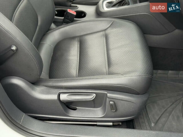 Білий Фольксваген Джетта, об'ємом двигуна 1.78 л та пробігом 175 тис. км за 8499 $, фото 14 на Automoto.ua