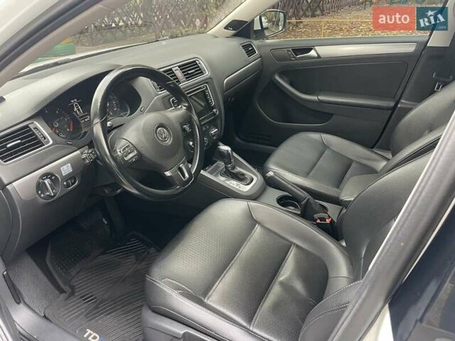 Белый Фольксваген Джетта, объемом двигателя 1.97 л и пробегом 265 тыс. км за 9900 $, фото 1 на Automoto.ua