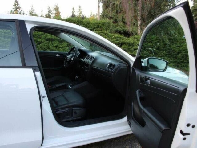 Белый Фольксваген Джетта, объемом двигателя 1.8 л и пробегом 86 тыс. км за 6800 $, фото 10 на Automoto.ua