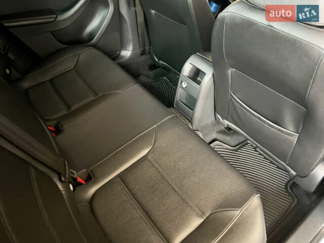 Білий Фольксваген Джетта, об'ємом двигуна 1.8 л та пробігом 141 тис. км за 10400 $, фото 15 на Automoto.ua