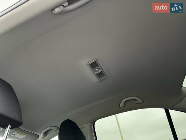 Белый Фольксваген Джетта, объемом двигателя 1.97 л и пробегом 270 тыс. км за 9500 $, фото 25 на Automoto.ua