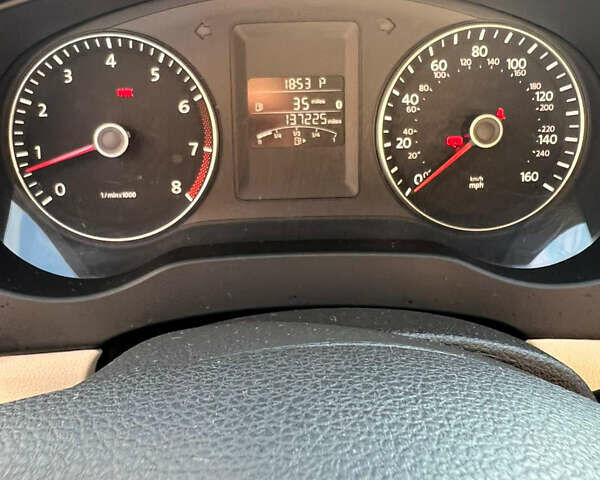 Белый Фольксваген Джетта, объемом двигателя 1.8 л и пробегом 180 тыс. км за 8000 $, фото 2 на Automoto.ua