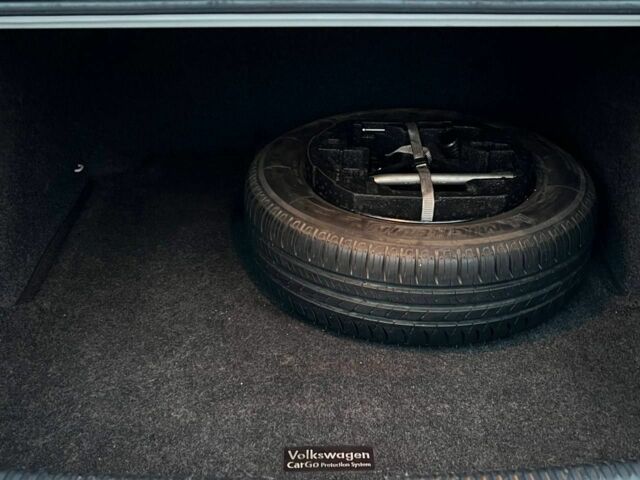 Білий Фольксваген Джетта, об'ємом двигуна 2 л та пробігом 206 тис. км за 8999 $, фото 19 на Automoto.ua