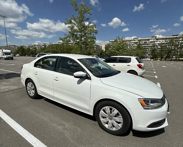 Білий Фольксваген Джетта, об'ємом двигуна 1.8 л та пробігом 157 тис. км за 10110 $, фото 7 на Automoto.ua