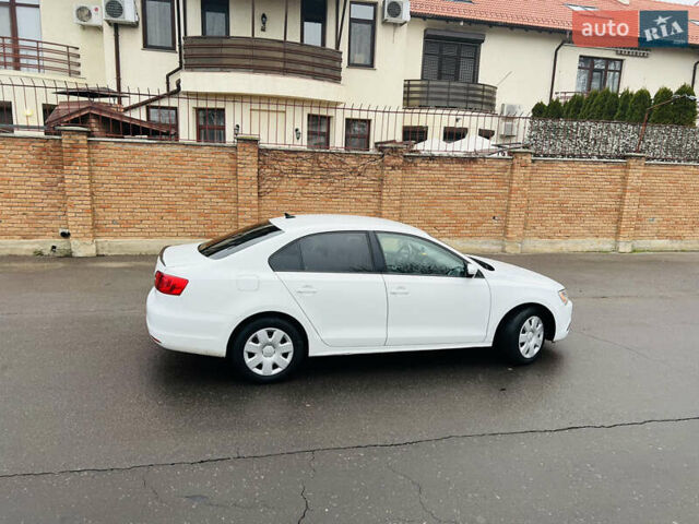 Белый Фольксваген Джетта, объемом двигателя 1.8 л и пробегом 150 тыс. км за 7999 $, фото 3 на Automoto.ua