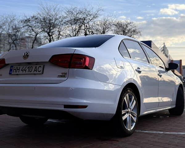 Белый Фольксваген Джетта, объемом двигателя 1.97 л и пробегом 178 тыс. км за 12000 $, фото 3 на Automoto.ua