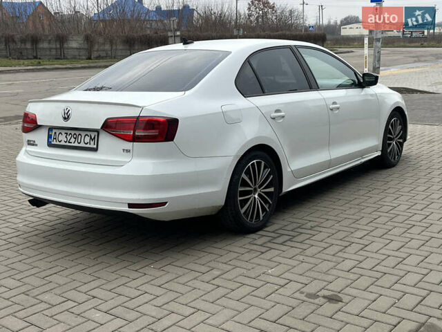 Белый Фольксваген Джетта, объемом двигателя 1.8 л и пробегом 258 тыс. км за 8500 $, фото 5 на Automoto.ua