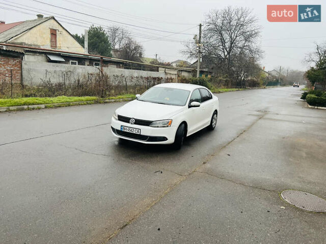 Белый Фольксваген Джетта, объемом двигателя 1.8 л и пробегом 150 тыс. км за 7999 $, фото 1 на Automoto.ua