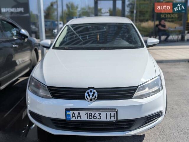 Белый Фольксваген Джетта, объемом двигателя 1.39 л и пробегом 223 тыс. км за 9300 $, фото 1 на Automoto.ua