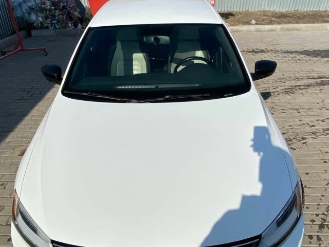 Білий Фольксваген Джетта, об'ємом двигуна 1.8 л та пробігом 156 тис. км за 12500 $, фото 2 на Automoto.ua