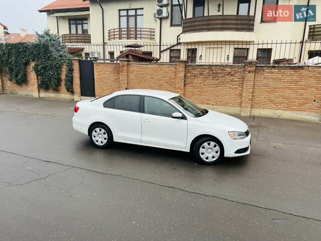 Белый Фольксваген Джетта, объемом двигателя 1.8 л и пробегом 150 тыс. км за 7999 $, фото 5 на Automoto.ua