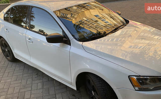 Білий Фольксваген Джетта, об'ємом двигуна 1.98 л та пробігом 176 тис. км за 7600 $, фото 5 на Automoto.ua