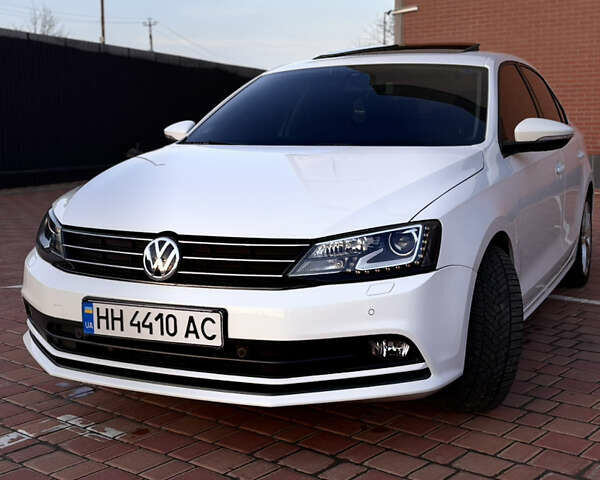 Белый Фольксваген Джетта, объемом двигателя 1.97 л и пробегом 178 тыс. км за 12000 $, фото 2 на Automoto.ua