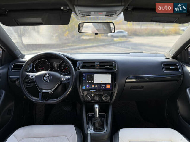 Білий Фольксваген Джетта, об'ємом двигуна 1.8 л та пробігом 203 тис. км за 9800 $, фото 10 на Automoto.ua