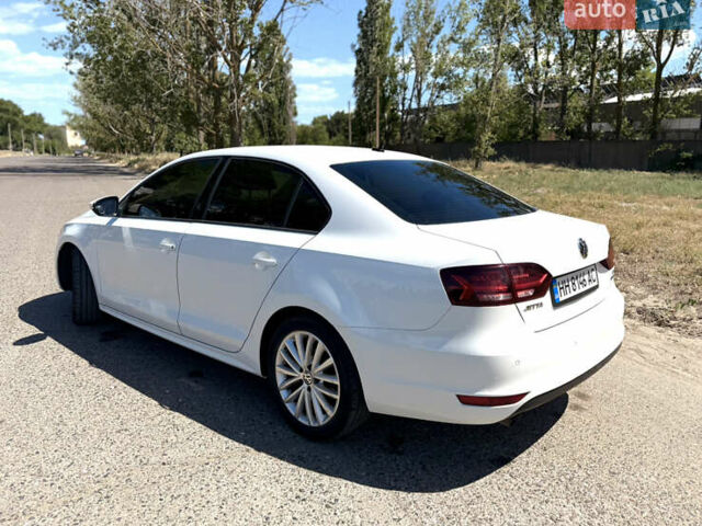 Белый Фольксваген Джетта, объемом двигателя 1.6 л и пробегом 170 тыс. км за 11200 $, фото 4 на Automoto.ua