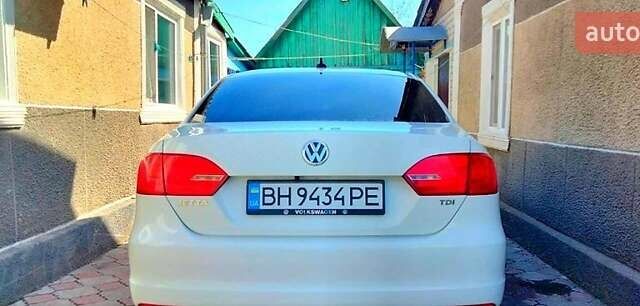 Белый Фольксваген Джетта, объемом двигателя 2 л и пробегом 320 тыс. км за 7100 $, фото 10 на Automoto.ua