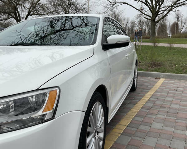 Білий Фольксваген Джетта, об'ємом двигуна 1.8 л та пробігом 184 тис. км за 10200 $, фото 2 на Automoto.ua
