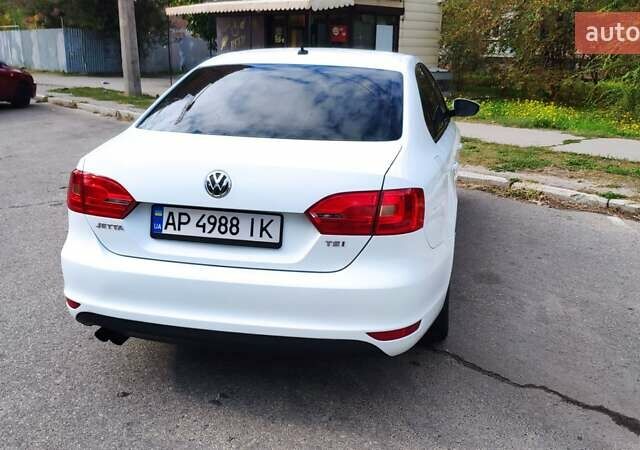Белый Фольксваген Джетта, объемом двигателя 1.4 л и пробегом 255 тыс. км за 6500 $, фото 9 на Automoto.ua