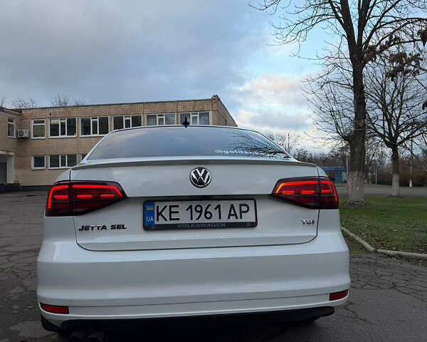 Белый Фольксваген Джетта, объемом двигателя 2 л и пробегом 160 тыс. км за 13000 $, фото 4 на Automoto.ua