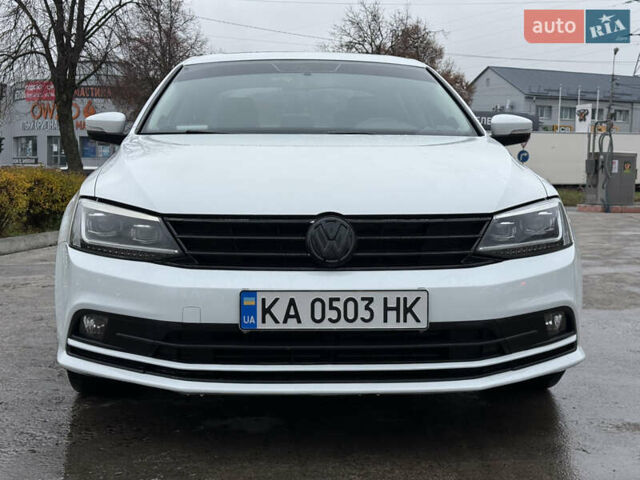 Белый Фольксваген Джетта, объемом двигателя 1.97 л и пробегом 225 тыс. км за 11300 $, фото 6 на Automoto.ua