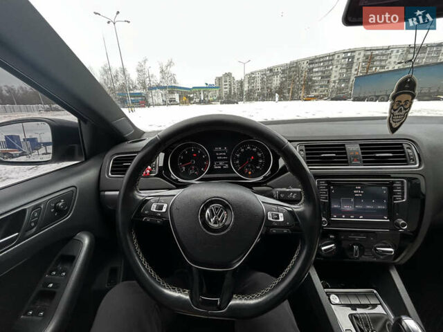 Белый Фольксваген Джетта, объемом двигателя 1.8 л и пробегом 180 тыс. км за 10999 $, фото 26 на Automoto.ua