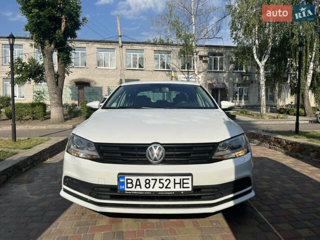 Белый Фольксваген Джетта, объемом двигателя 2 л и пробегом 260 тыс. км за 9500 $, фото 6 на Automoto.ua