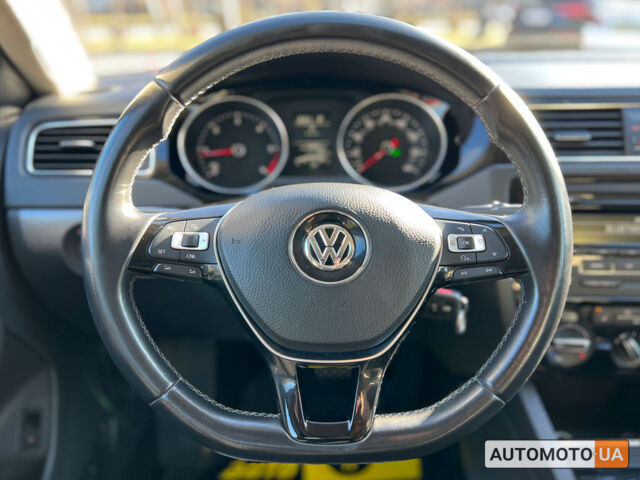 Белый Фольксваген Джетта, объемом двигателя 2 л и пробегом 178 тыс. км за 11100 $, фото 12 на Automoto.ua