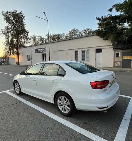 Білий Фольксваген Джетта, об'ємом двигуна 2 л та пробігом 117 тис. км за 10500 $, фото 3 на Automoto.ua