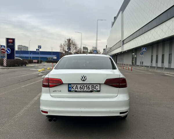 Белый Фольксваген Джетта, объемом двигателя 1.98 л и пробегом 297 тыс. км за 7100 $, фото 2 на Automoto.ua