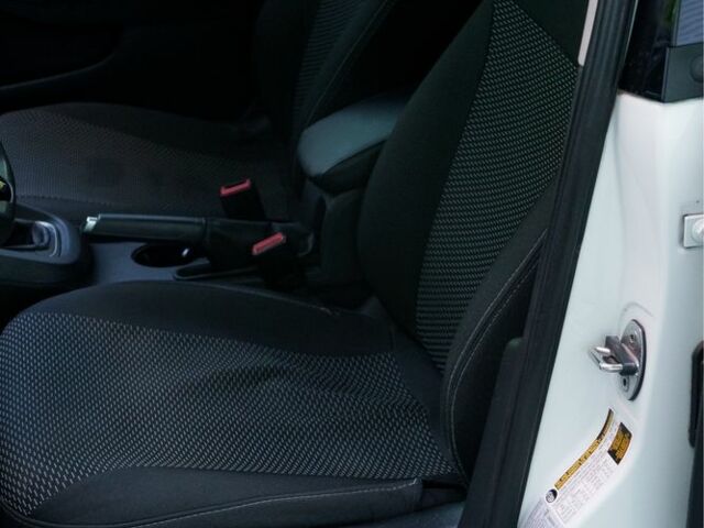 Белый Фольксваген Джетта, объемом двигателя 1.8 л и пробегом 196 тыс. км за 9300 $, фото 8 на Automoto.ua