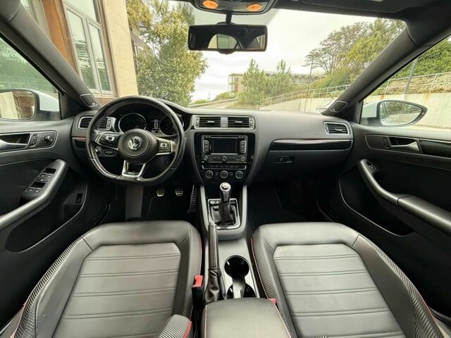 Белый Фольксваген Джетта, объемом двигателя 2 л и пробегом 73 тыс. км за 8000 $, фото 9 на Automoto.ua